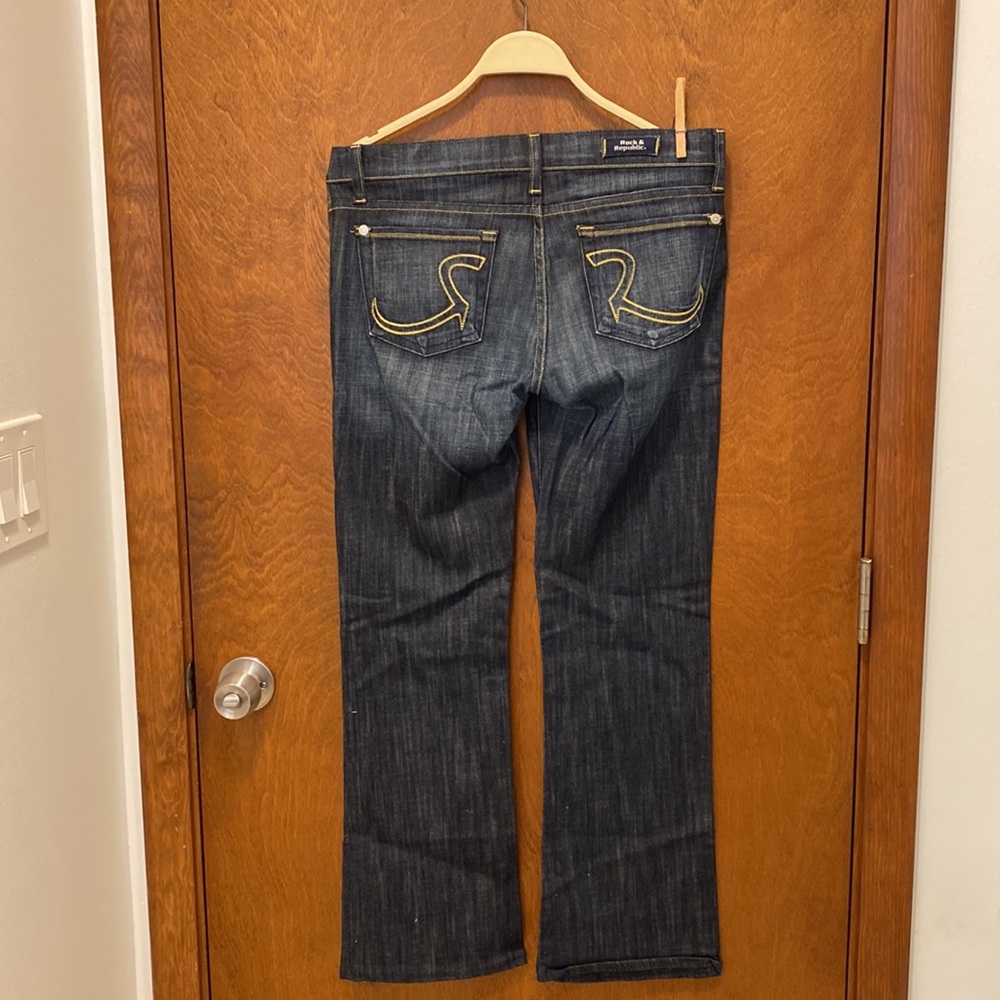 Rock & Republic jeans size 28 boot cut